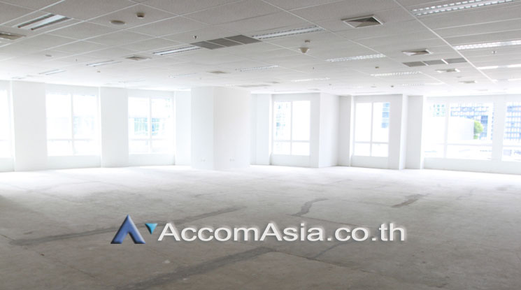 4  Studio Office Space For Rent in Ploenchit ,Bangkok BTS Ploenchit at Athenee Tower AA18056